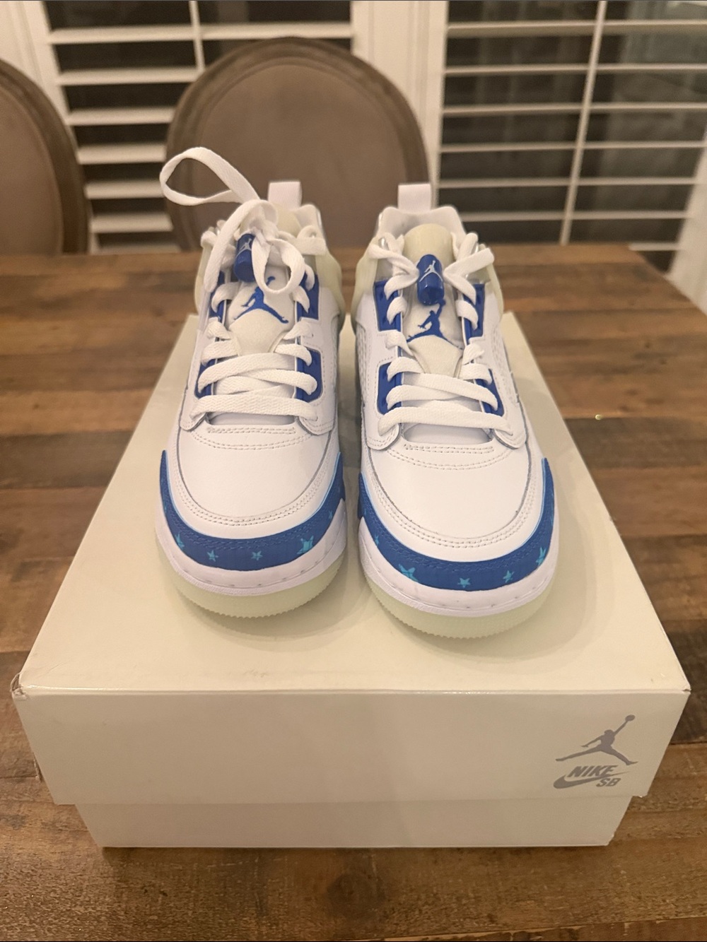 Jordan Kids White and Royal Blue Low-Top Sneakers. Special glow in the dark.